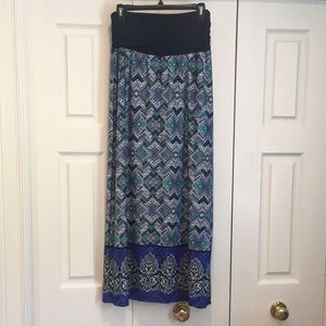 New directions maxi skirt size large